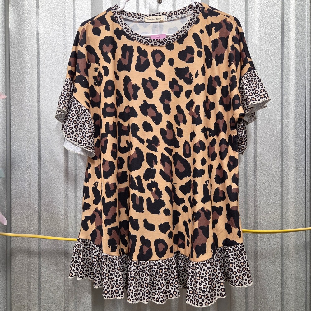 Southern Stitch Leopard Print Ruffle Hem Tunic Top Short Sleeve Brown Large